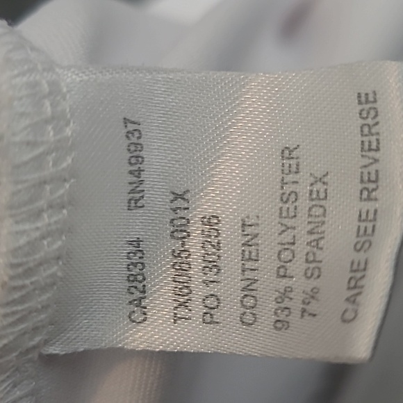 Tail Tennis/ Golf Skort for women's in white Size Medium - Picture 11 of 11